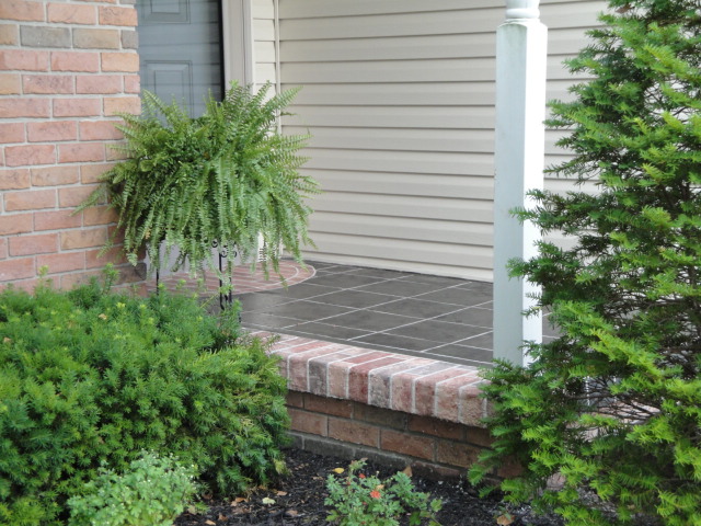 Dorow- Front Entrance